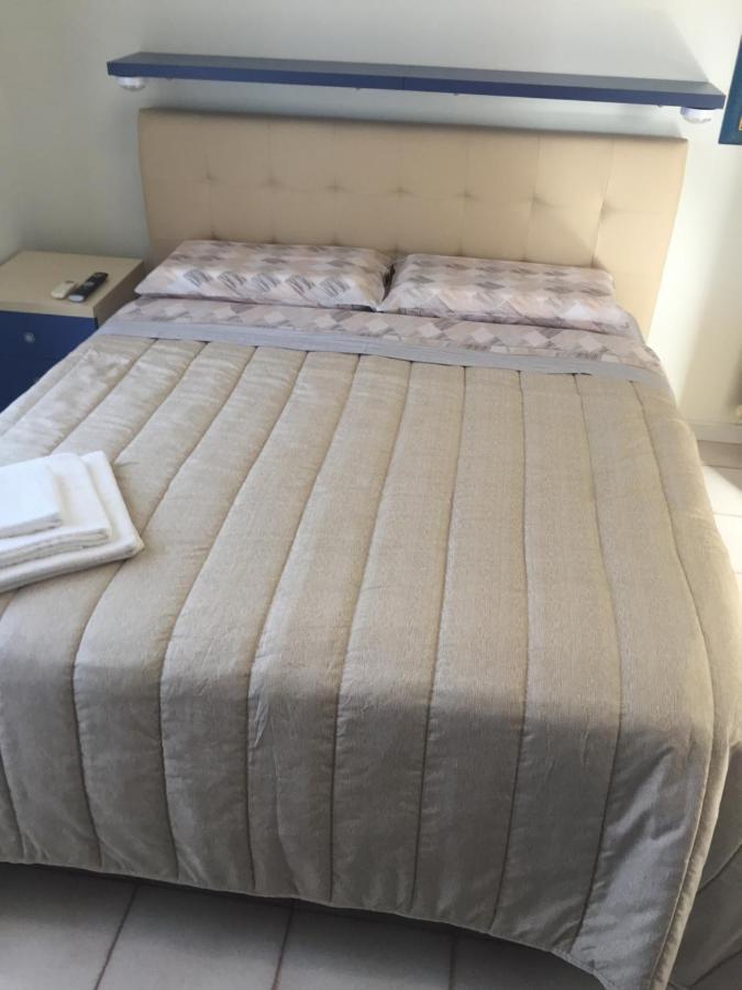 B&B Villa Dei Fiori Санта-Эуфемия-Ламеция Экстерьер фото